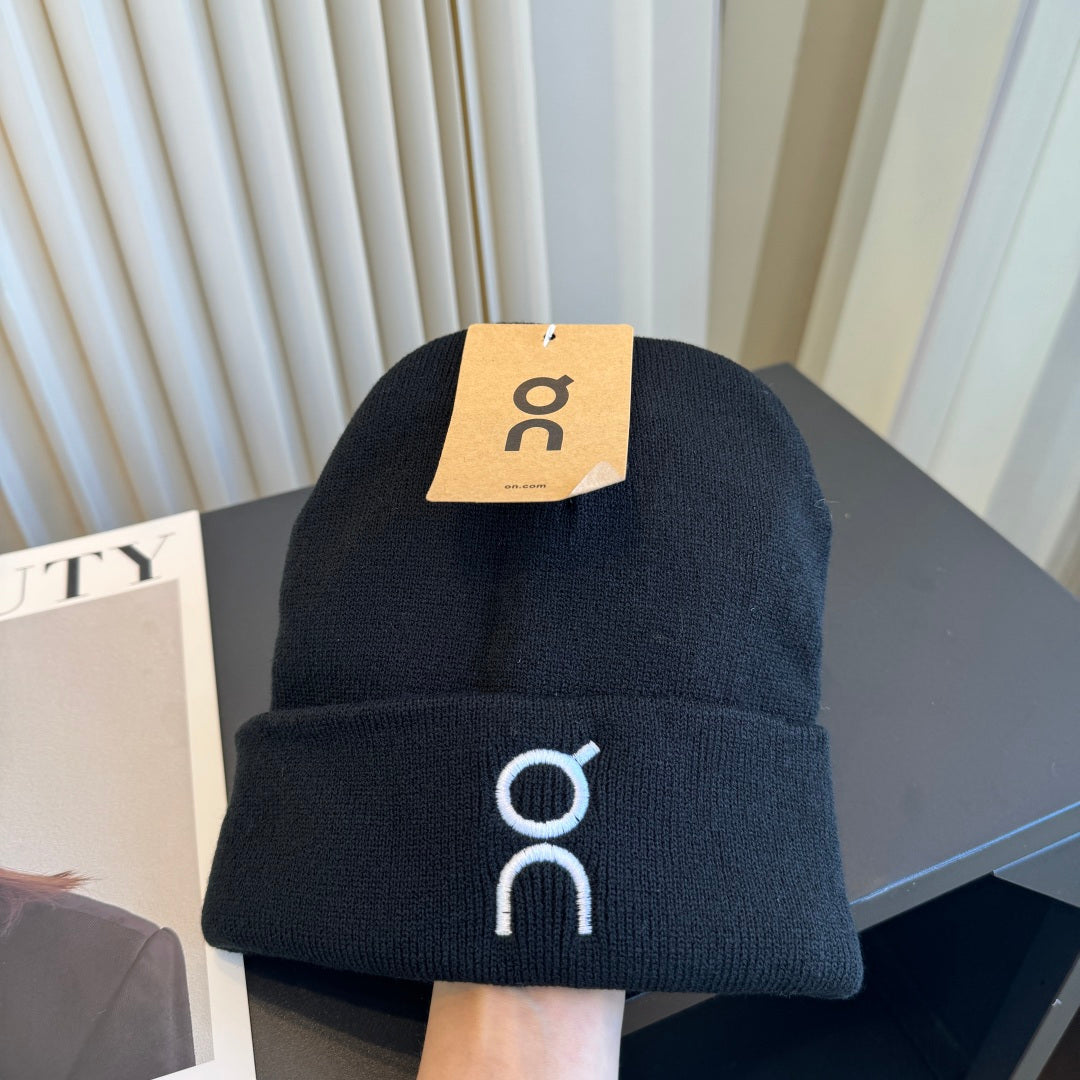 Beanie - image 4