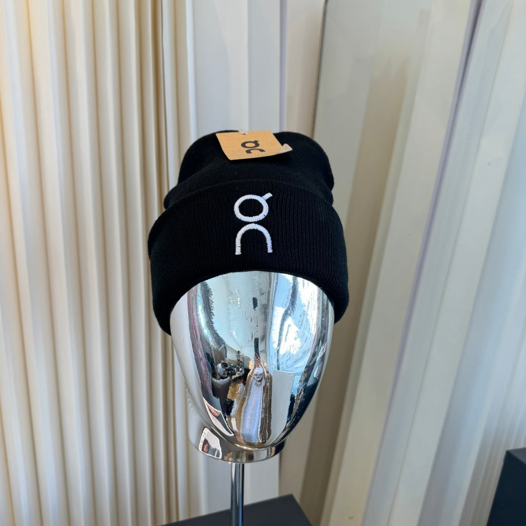 Beanie - image 2
