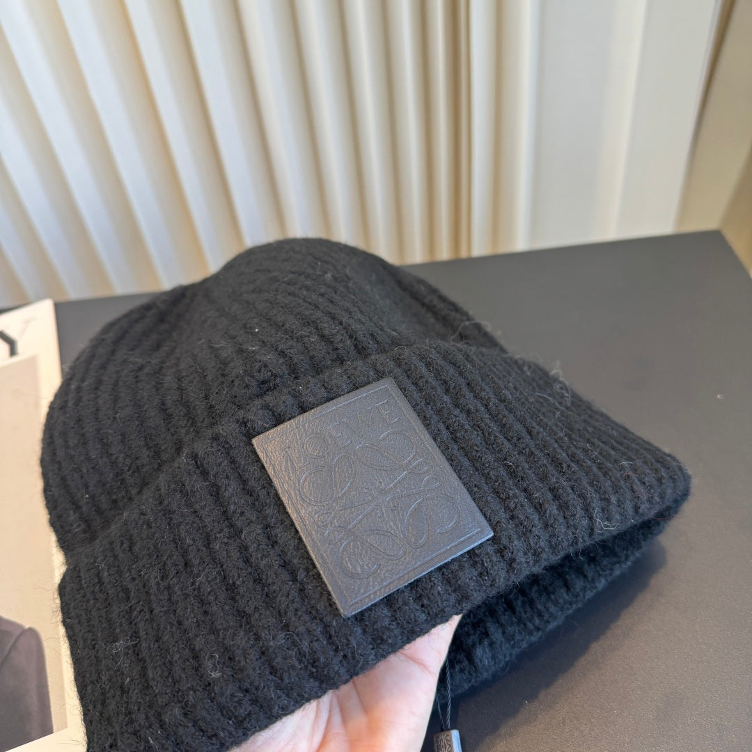Loewe Beanie - image 4