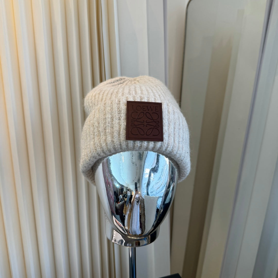 Loewe Beanie - image 2