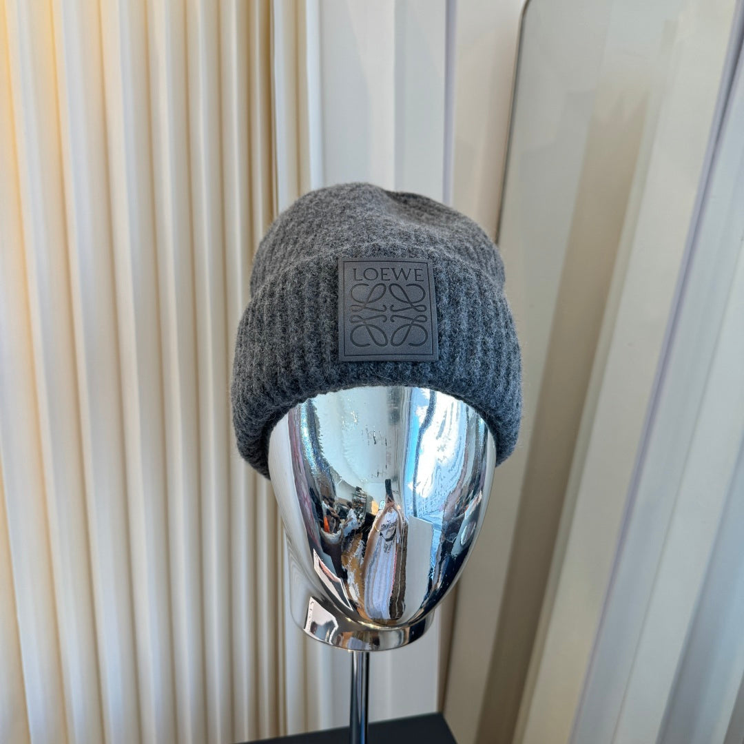 Loewe Beanie - image 2