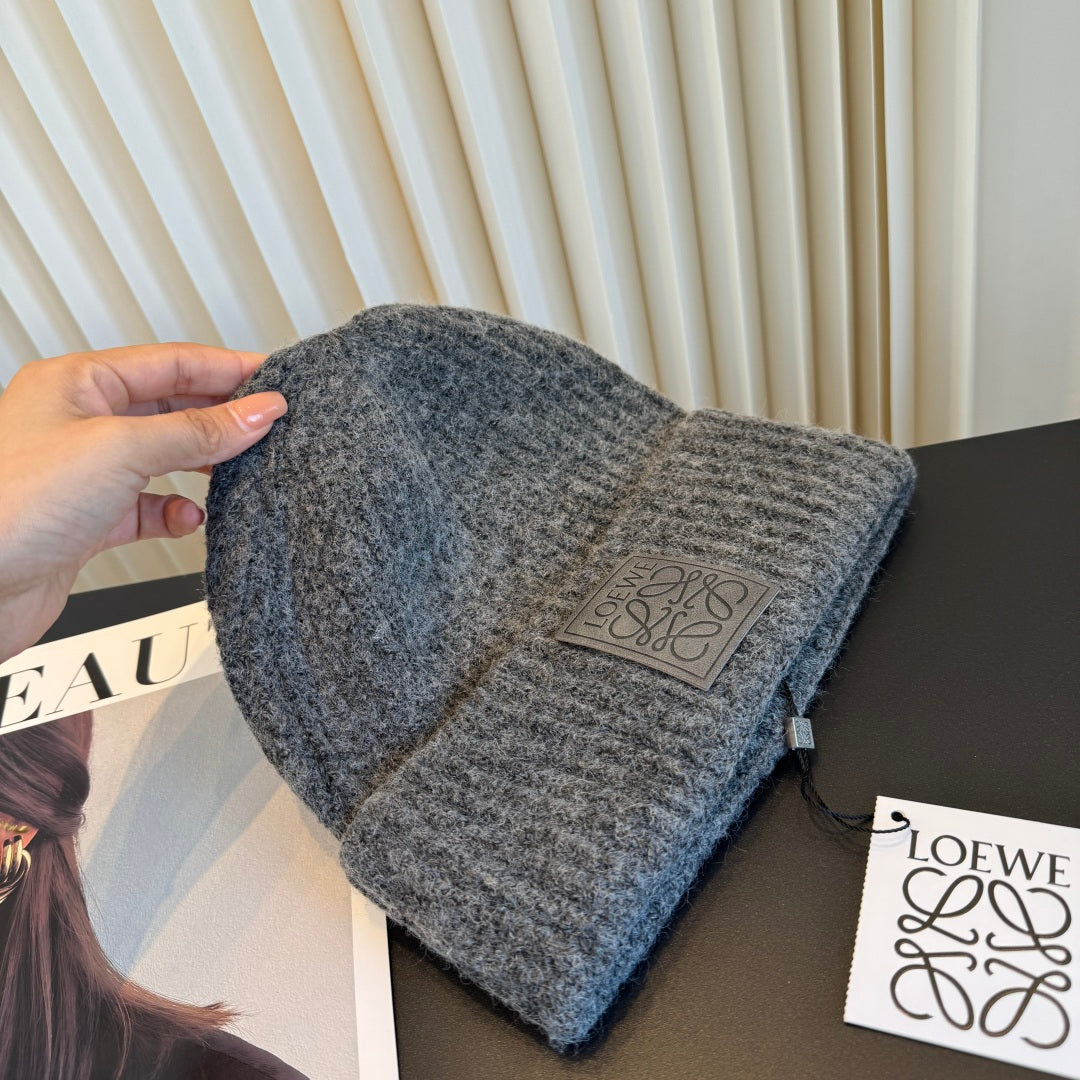 Loewe Beanie - image 6