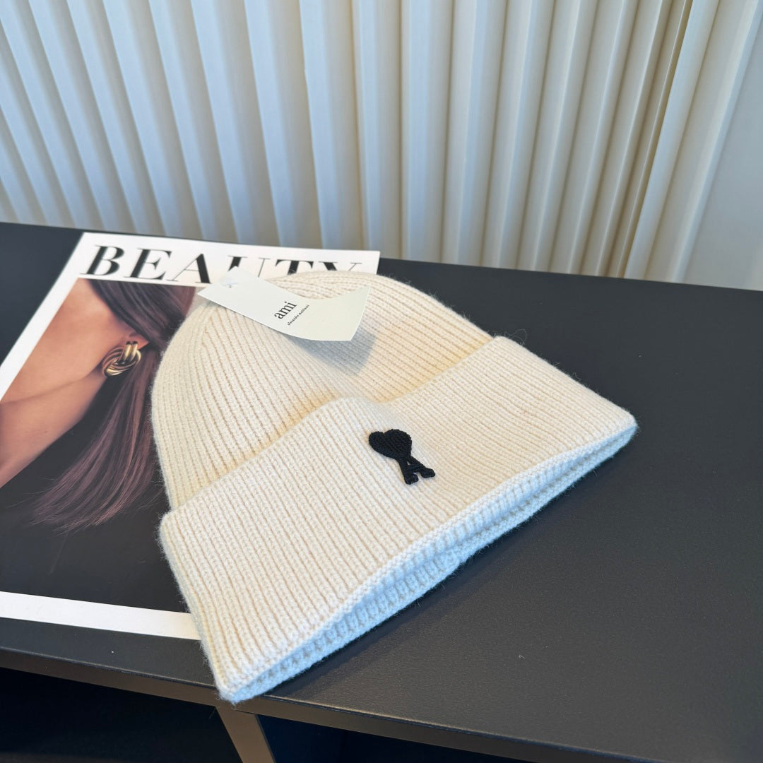 Beanie - image 3