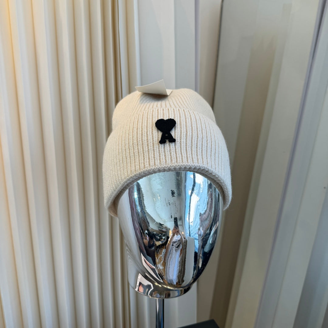 Beanie - image 2