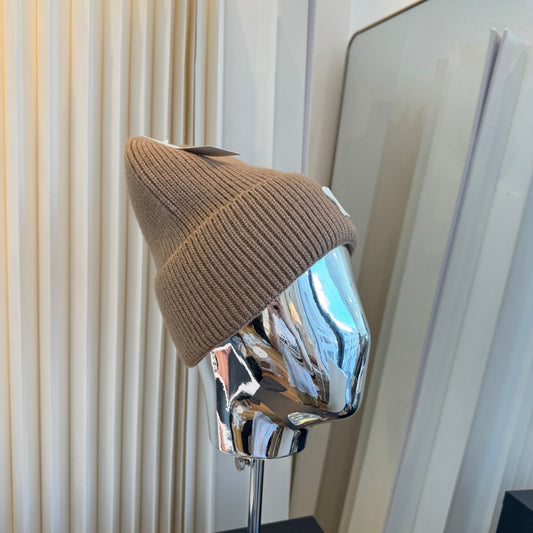 Beanie - image 1