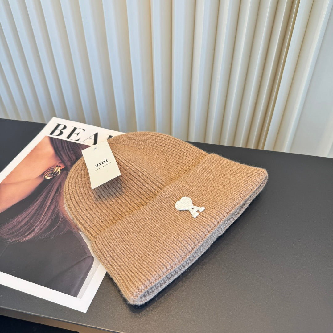 Beanie - image 3