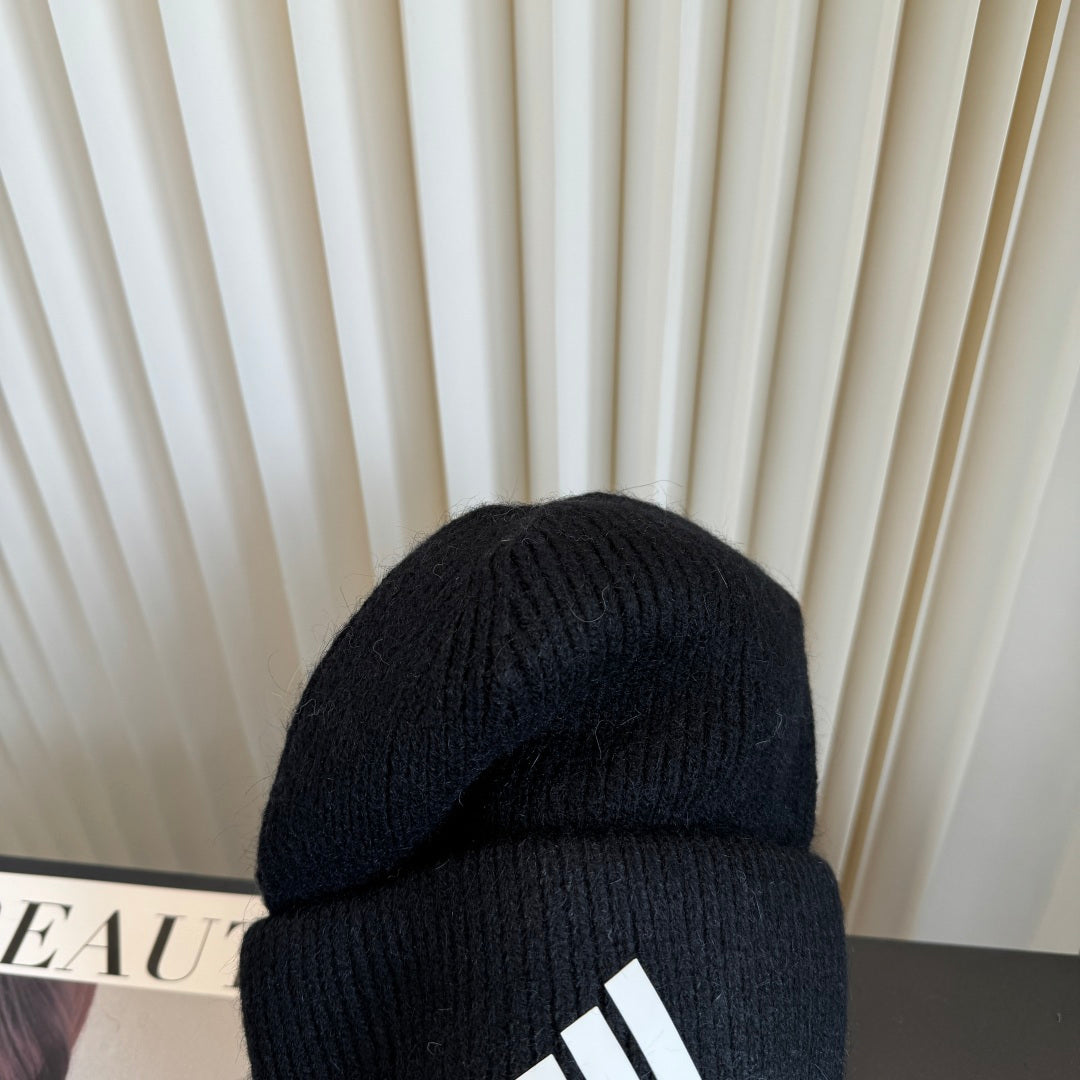 Adidas Beanie - image 6