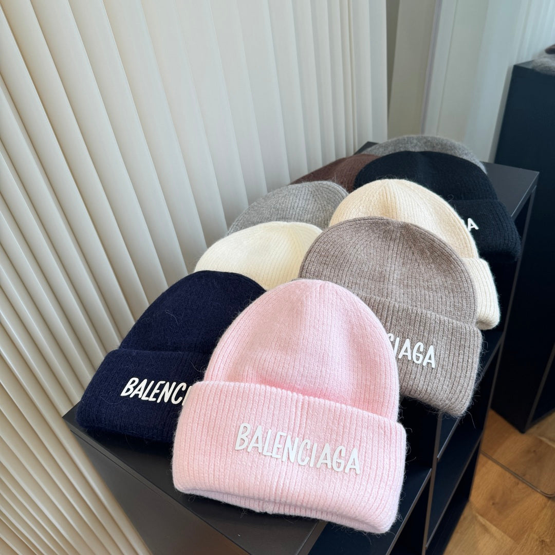 Balenciaga Beanie - image 9