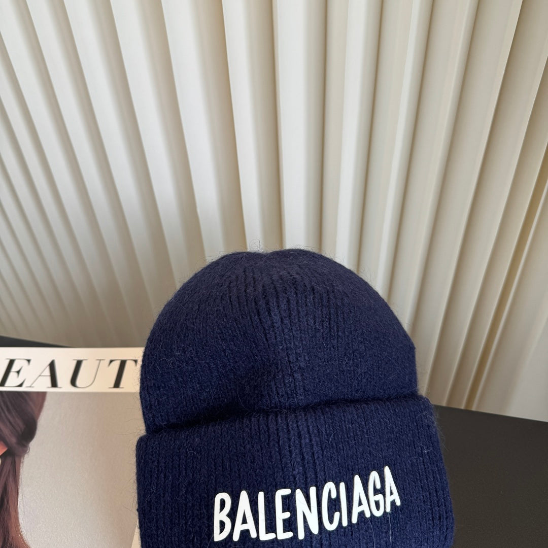 Balenciaga Beanie - image 6