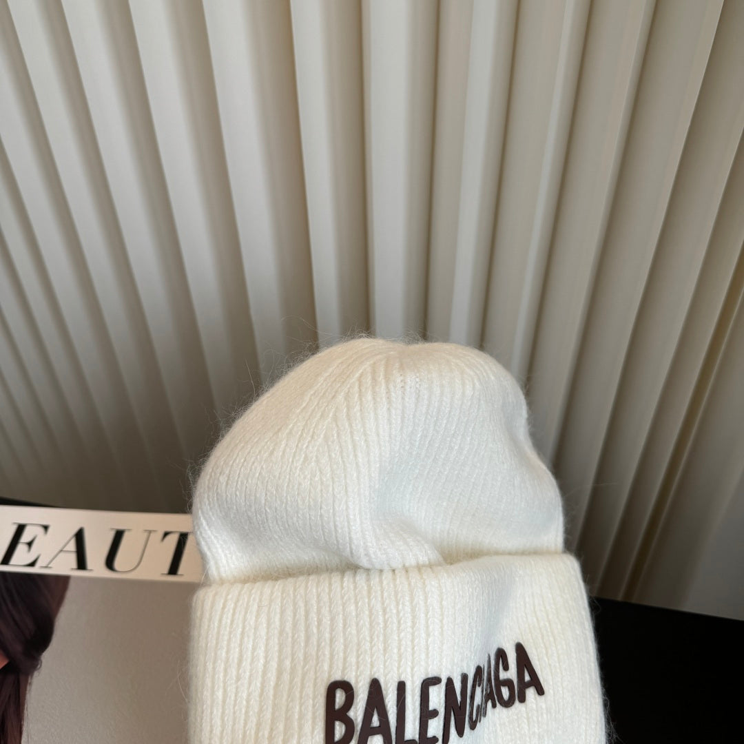 Balenciaga Beanie - image 6