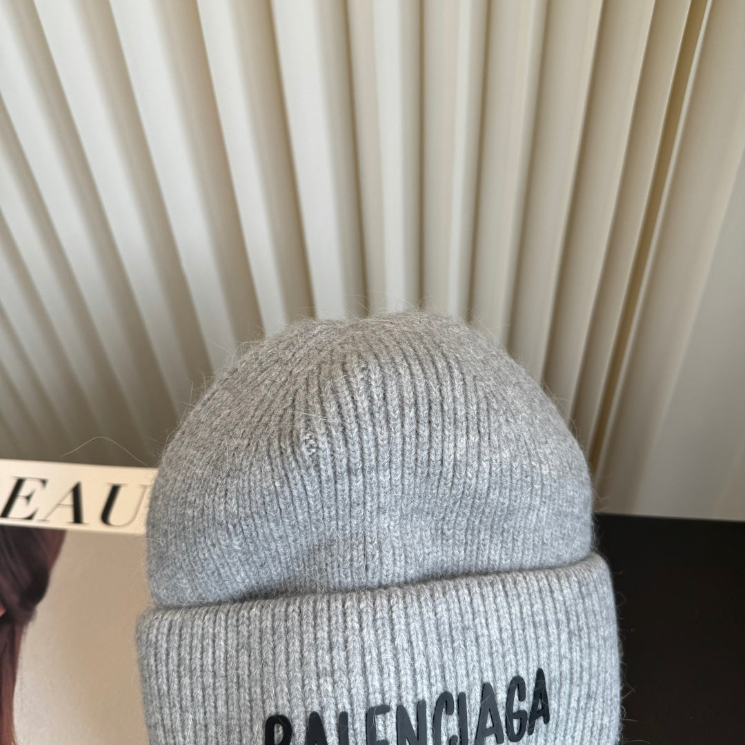Balenciaga Beanie - image 6