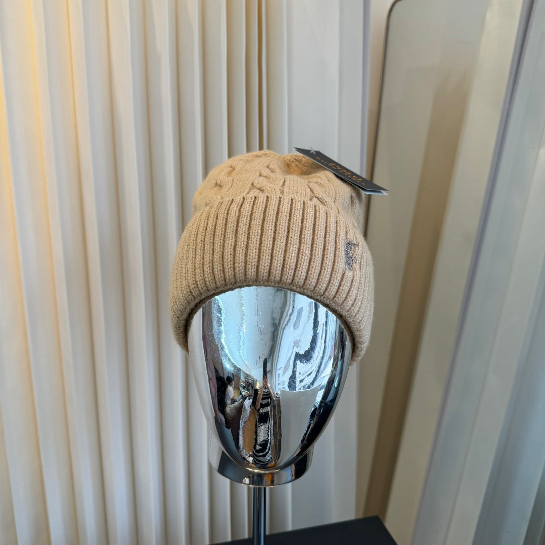 Beanie - image 2