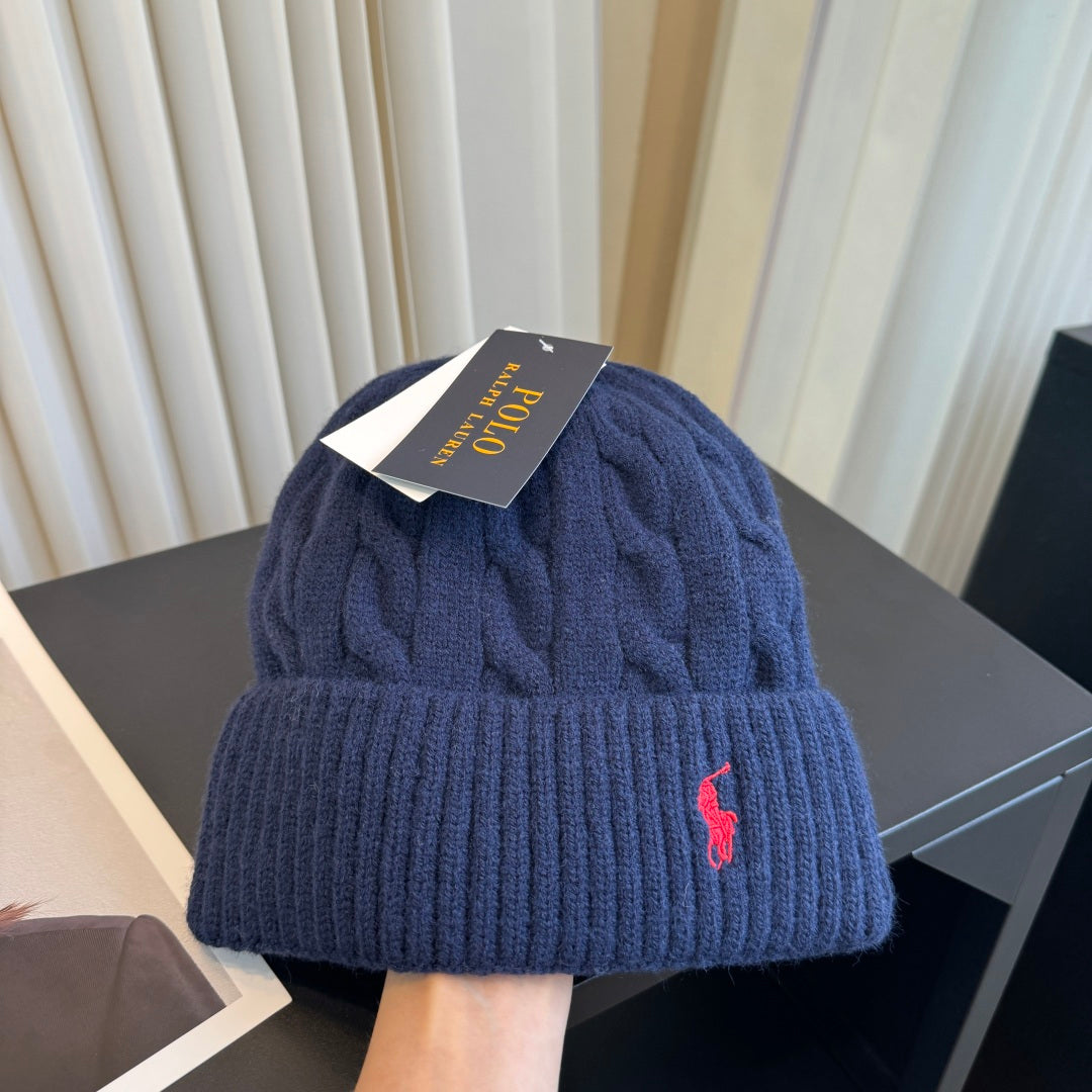 Beanie - image 4