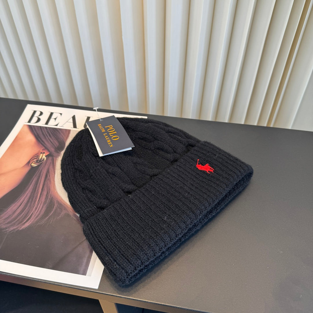 Beanie - image 3