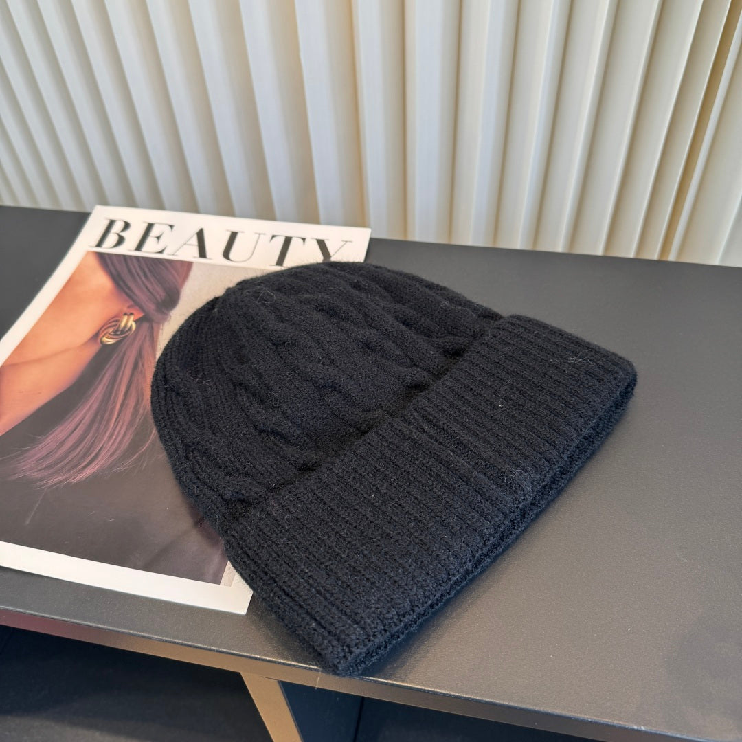 Beanie - image 7