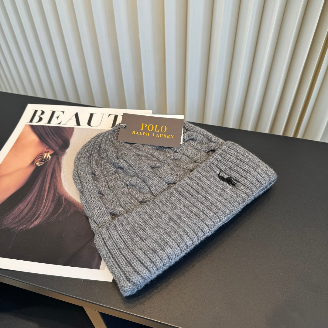Beanie - image 3