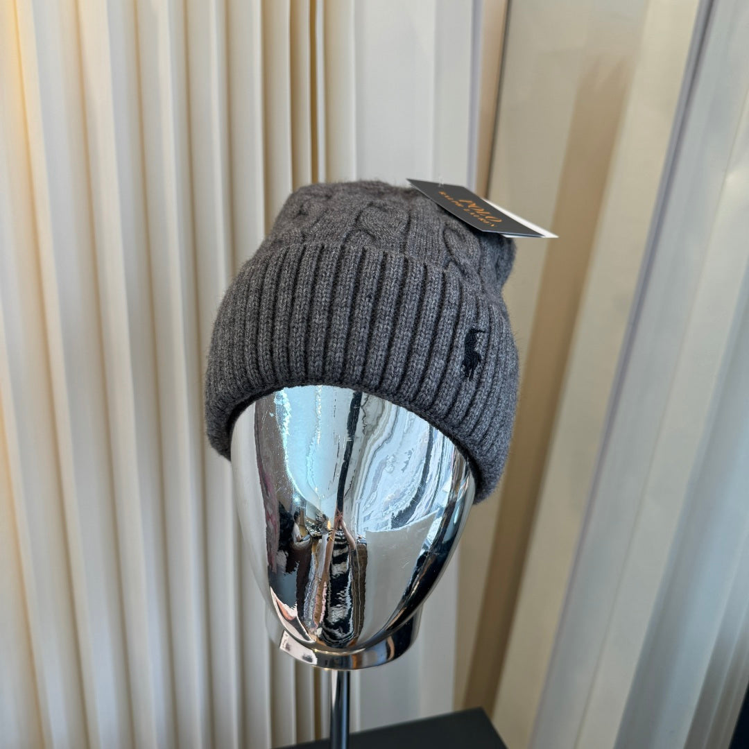 Beanie - image 2