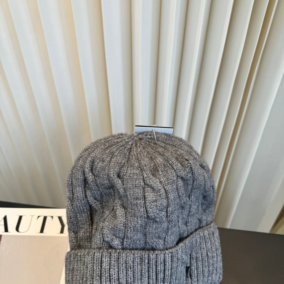 Beanie - image 6