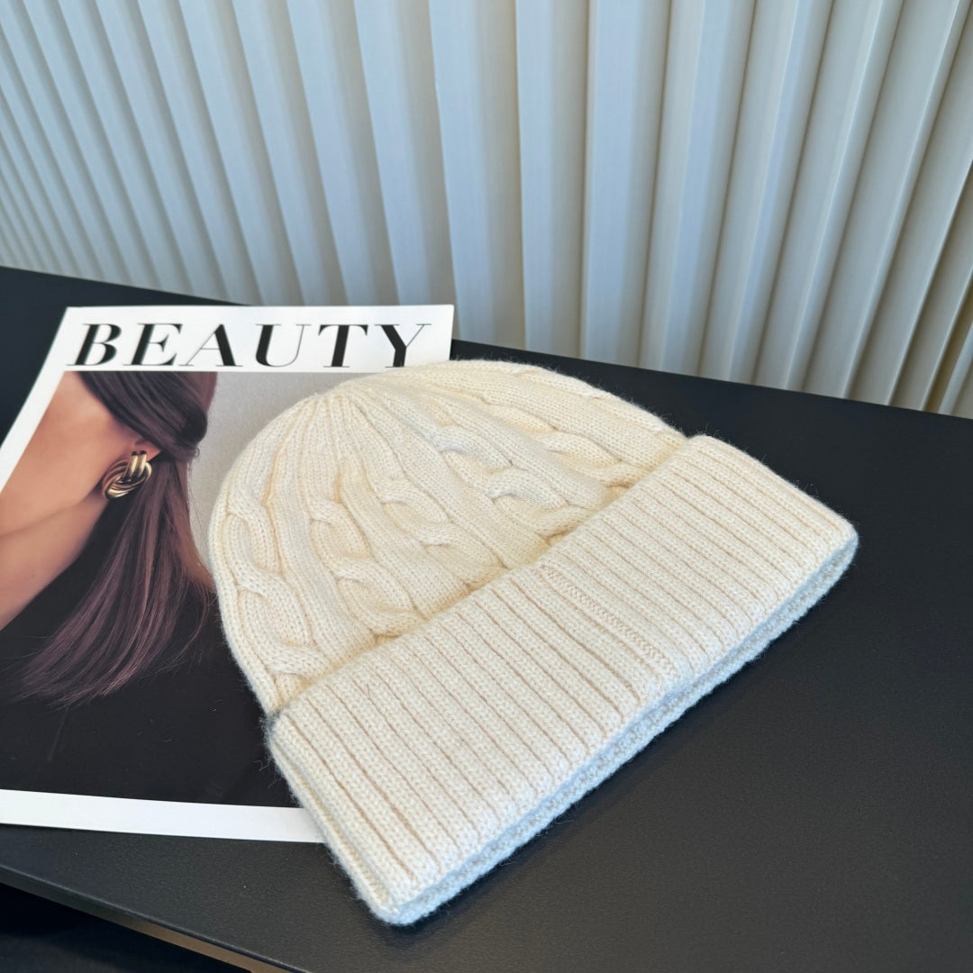 Beanie - image 7