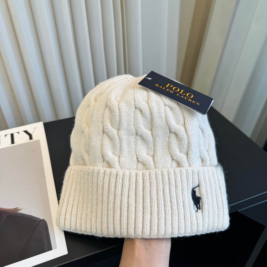 Beanie - image 4