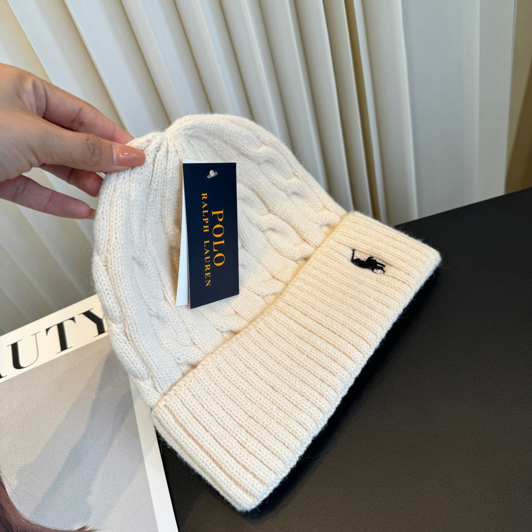 Beanie - image 8