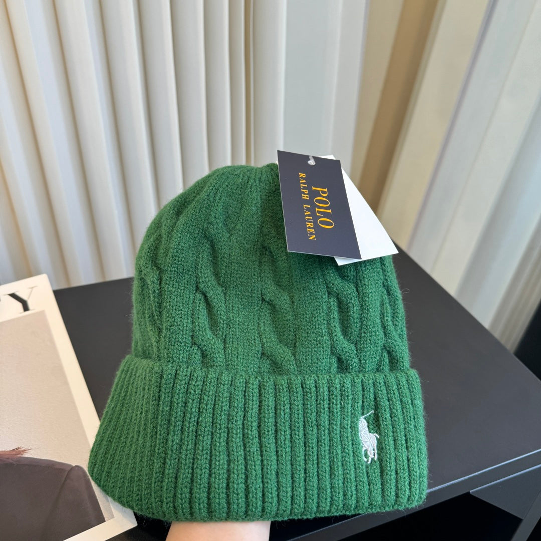 Beanie - image 4