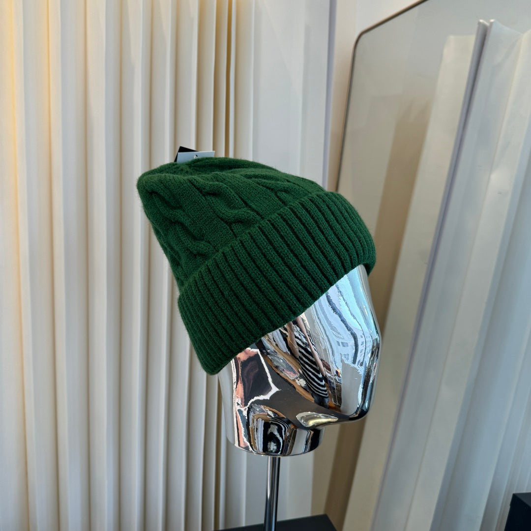 Beanie - image 1