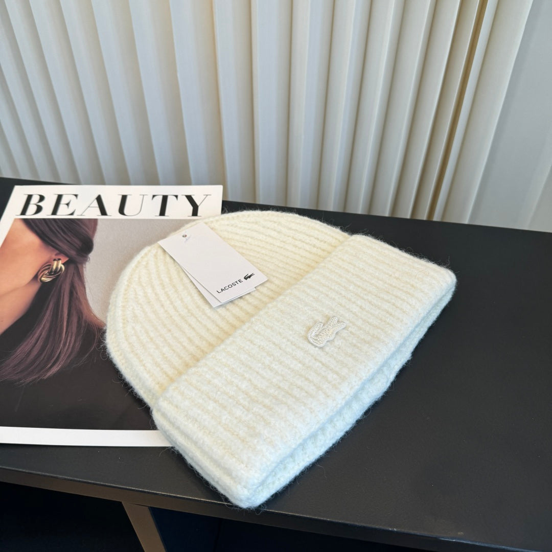 Beanie - image 3
