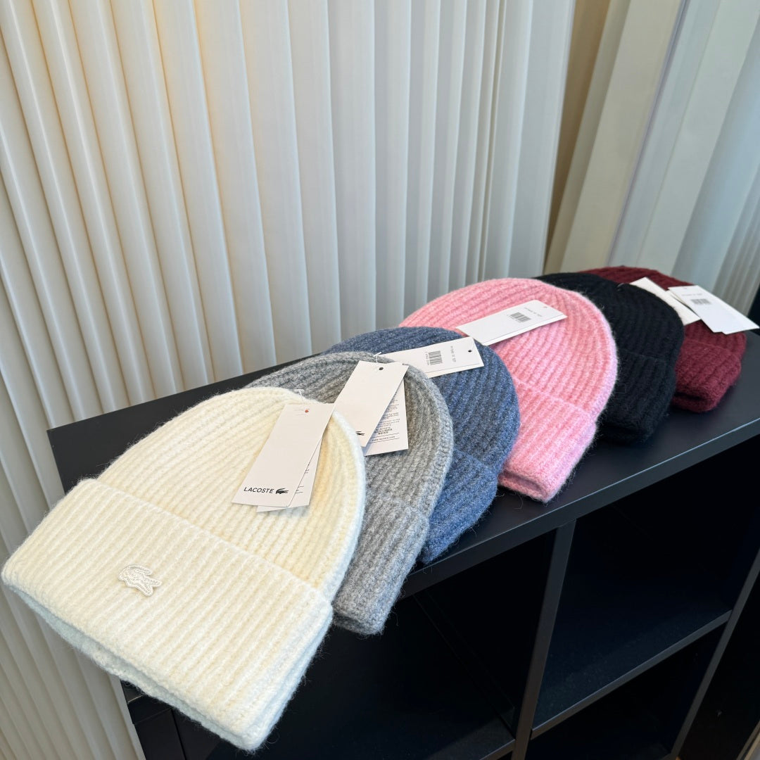 Beanie - image 9