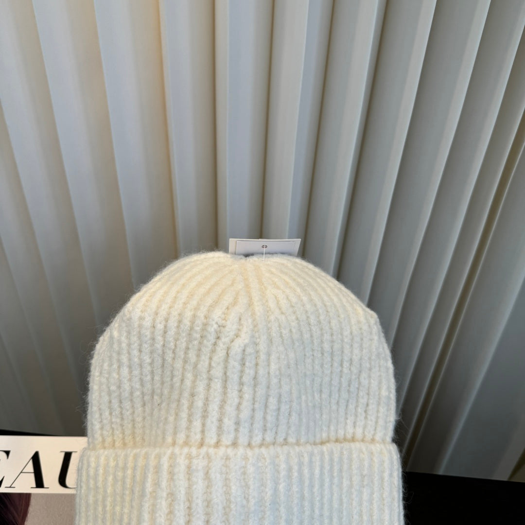 Beanie - image 5