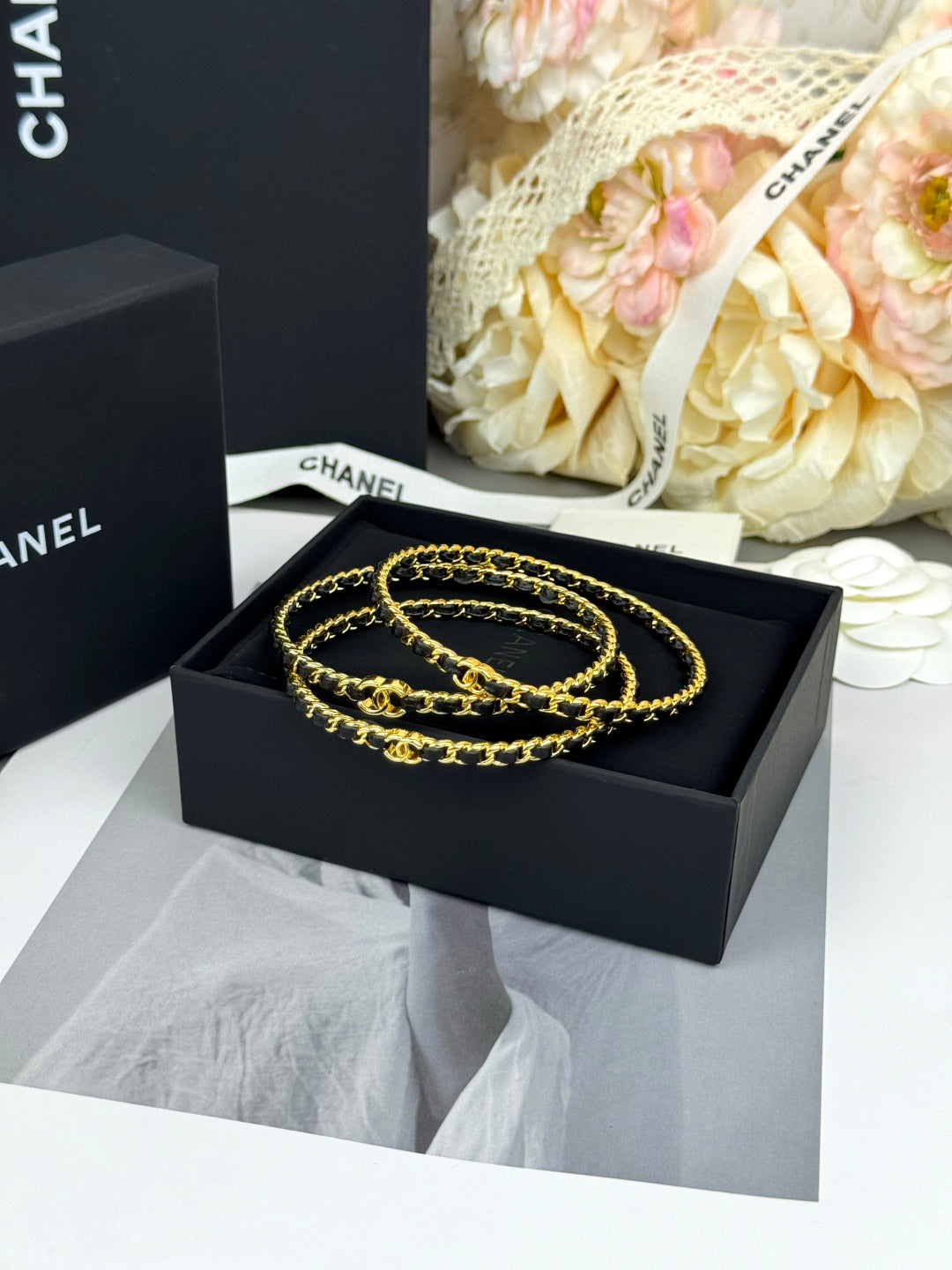 Martin Graham Signature bangle in polished metal-tone – front product view