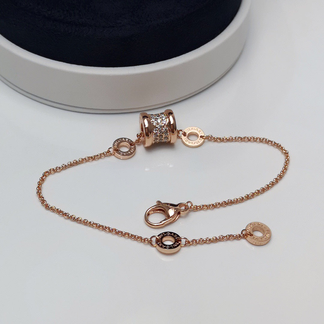 Martin Graham bracelet in polished metal-tone – detail view