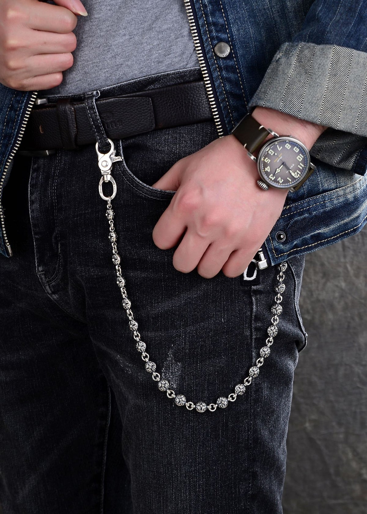 Martin Graham chain accessory in polished metal-tone – close-up detail