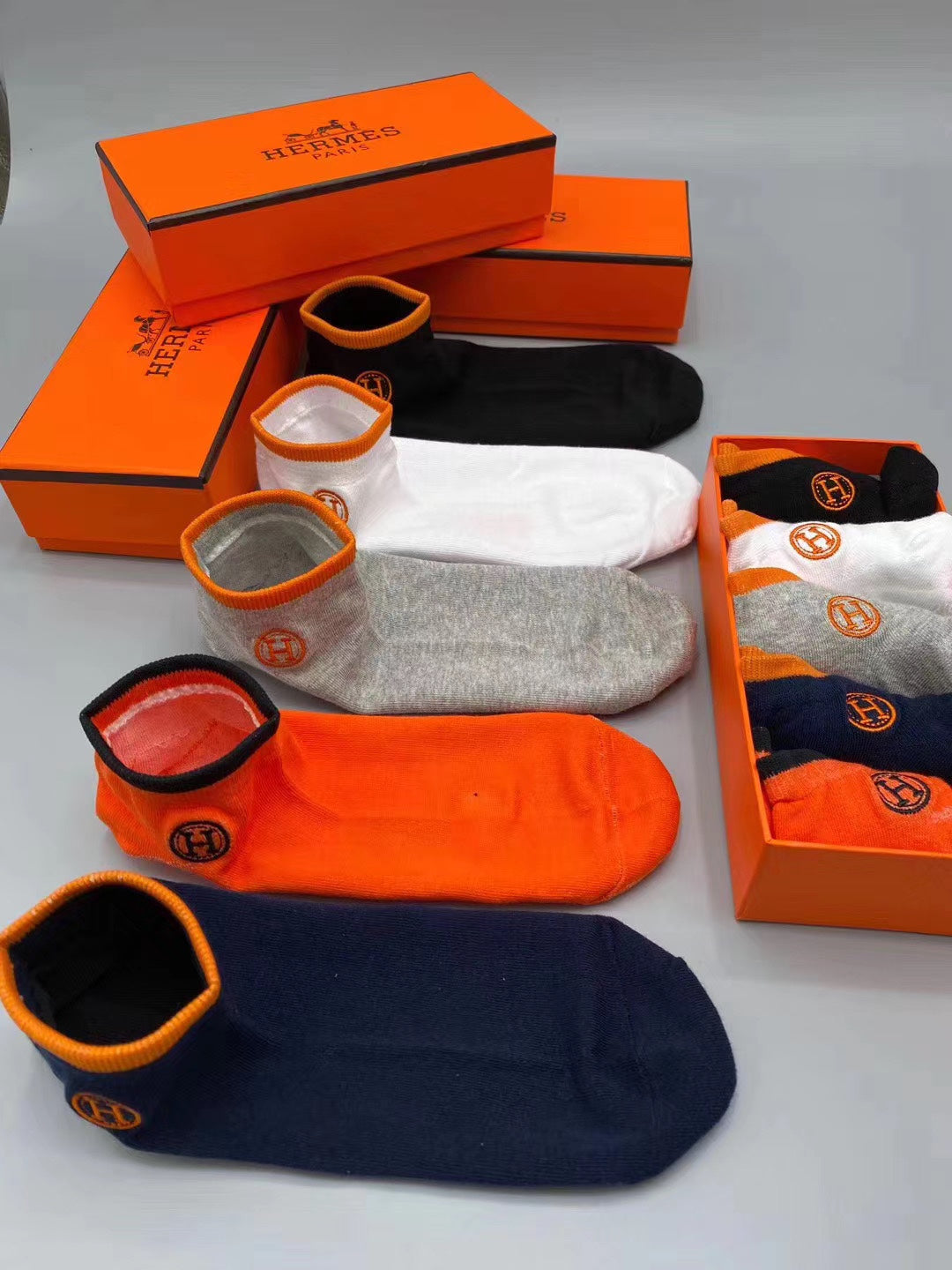 Hermes Small Equestrian-Style Emblems Ankle Socks - 5-Pair Set