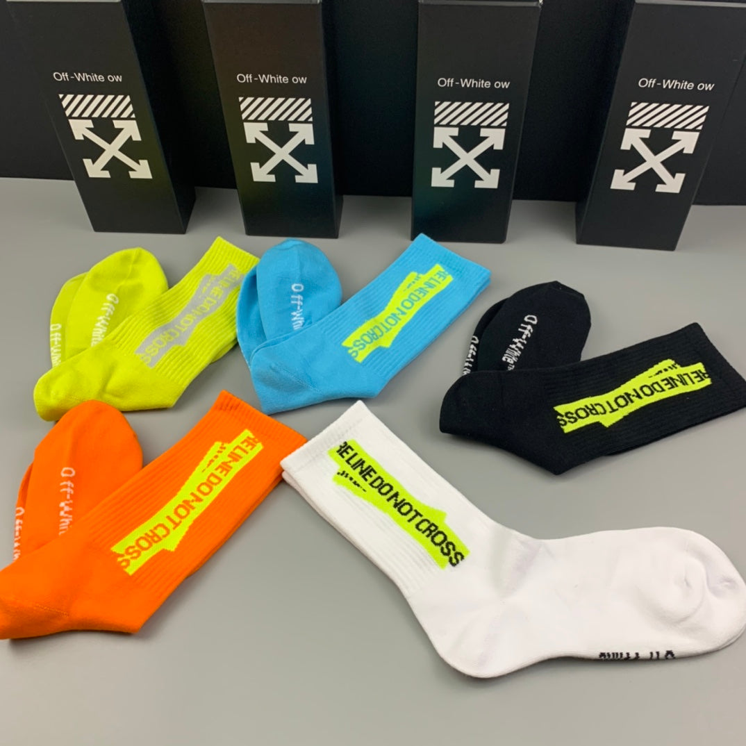 Off-White Cotton Crew Socks