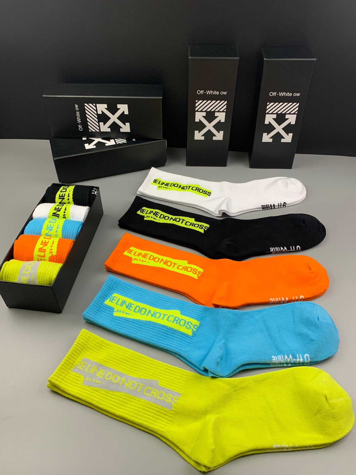 Off-White Cotton Crew Socks