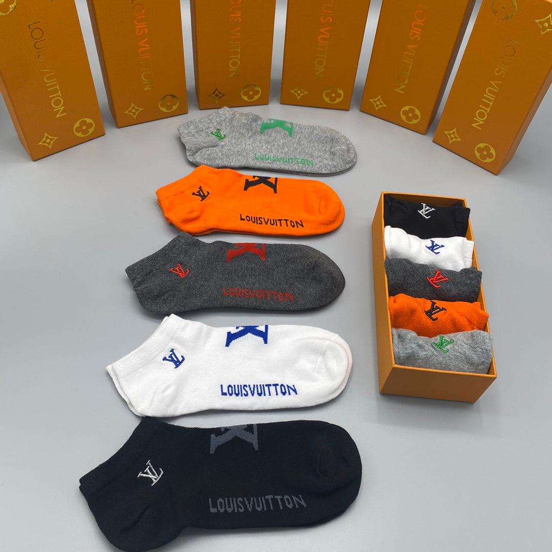 Louis Vuitton Cotton Visible Branded Cuff Or Emblem Details Crew Socks - 5-Pair Set