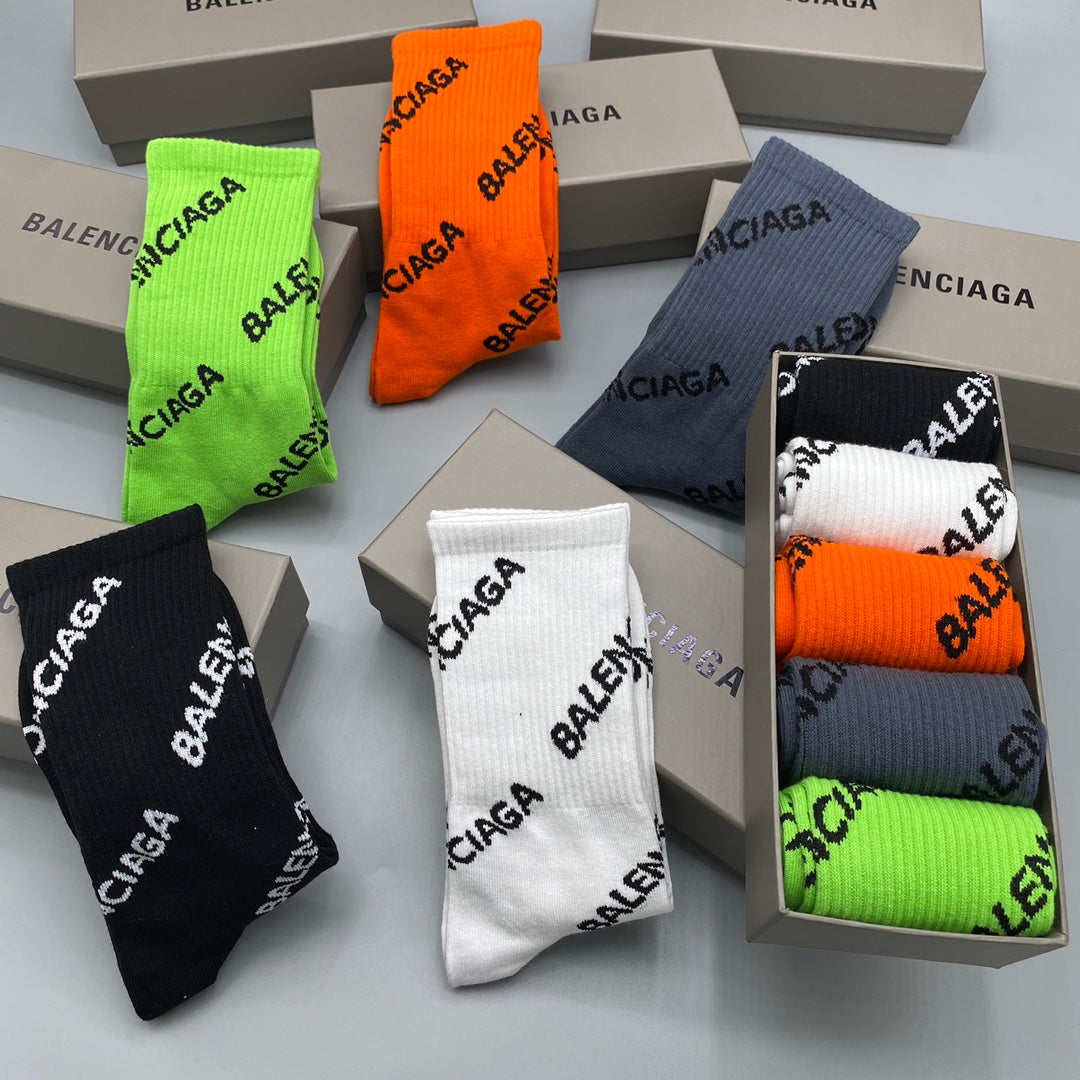 Balenciaga Visible Colour, Cuff And Emblem Details Crew Socks - 5-Pair Set