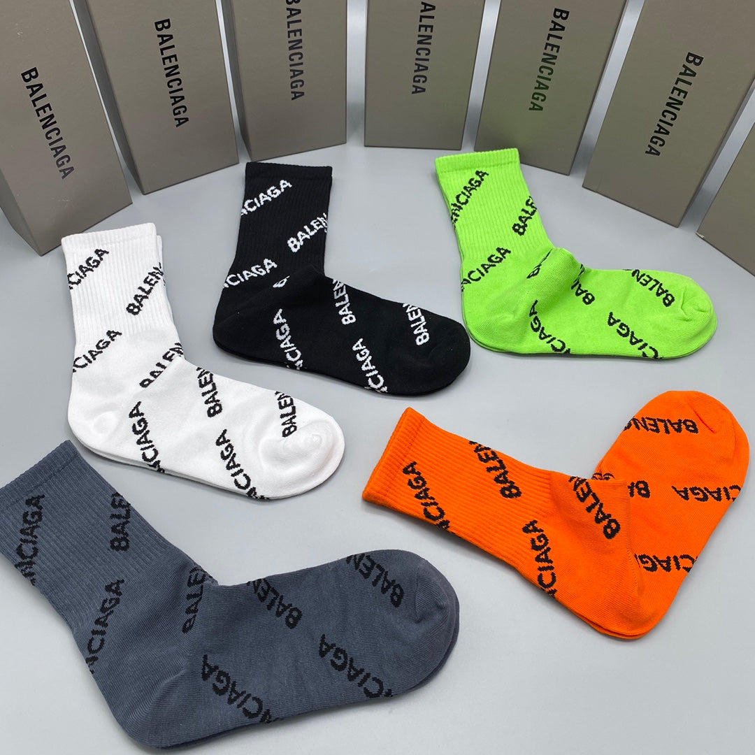 Balenciaga Cotton Visible Branded Cuff Or Emblem Details Crew Socks - 5-Pair Set