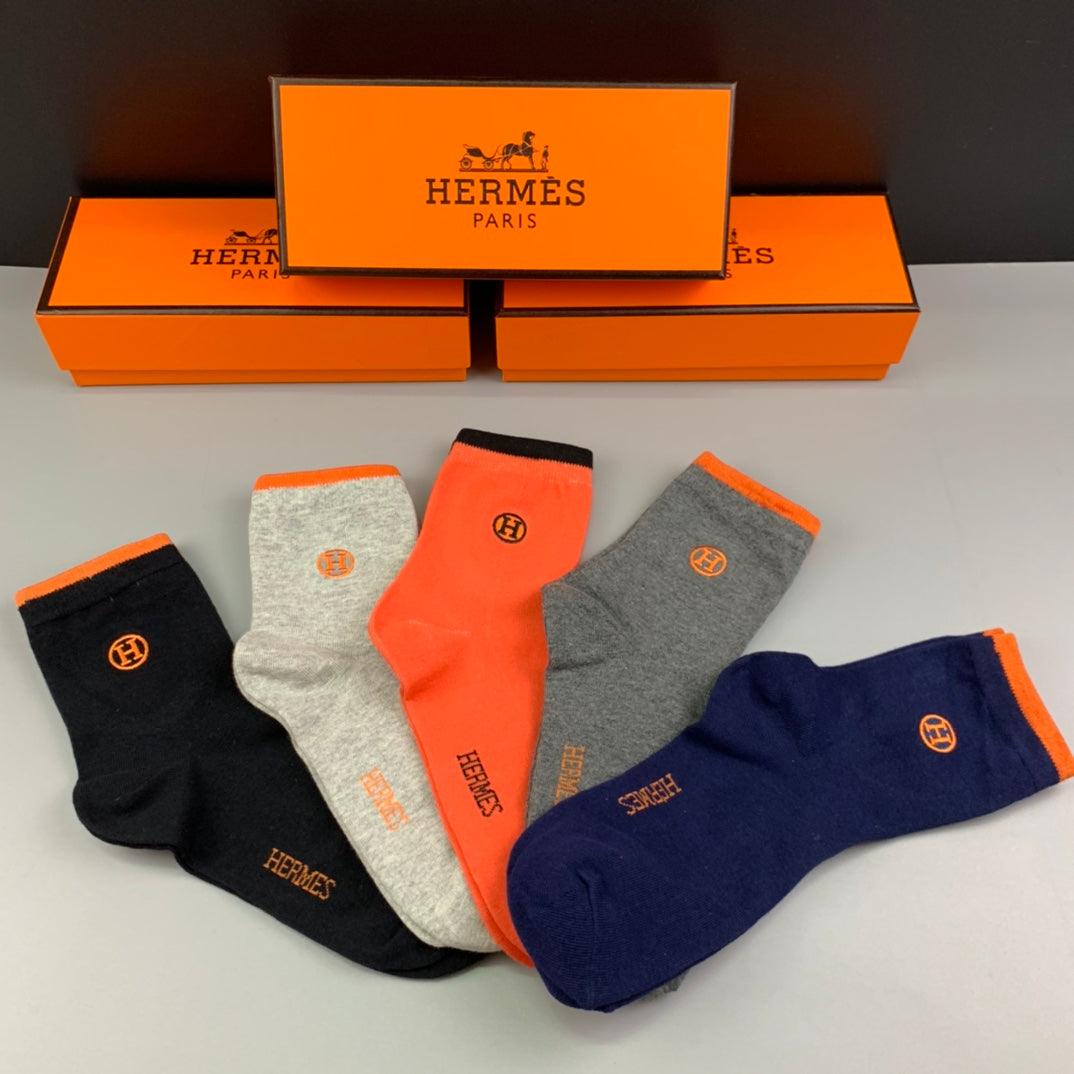 Hermes Cotton Understated Emblem Details Crew Socks - 5-Pair Set