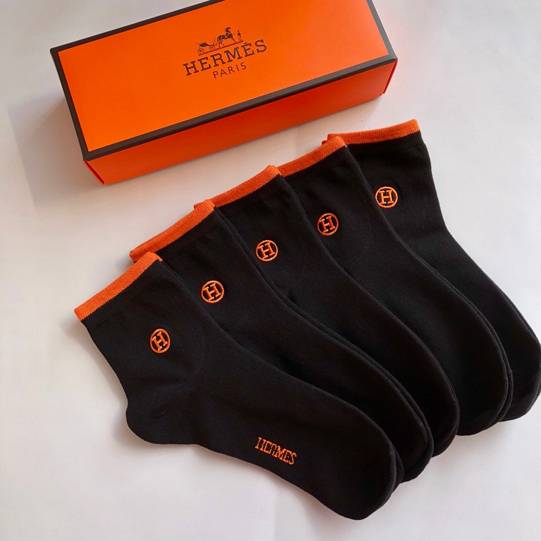 Hermes Orange Cuffs And Small Emblem Details Crew Socks - 5-Pair Set