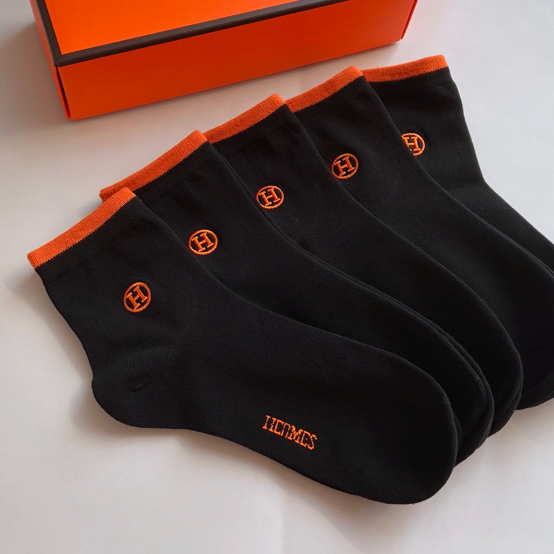 Hermes Orange Cuffs And Small Emblem Details Crew Socks - 5-Pair Set
