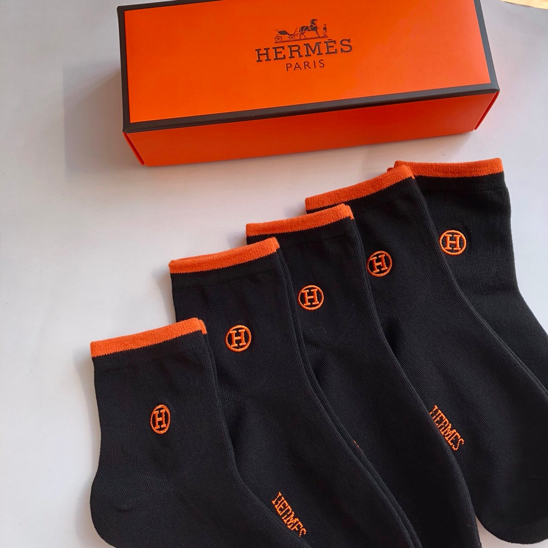 Hermes Orange Cuffs And Small Emblem Details Crew Socks - 5-Pair Set
