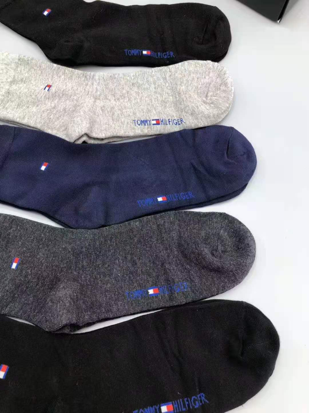 Tommy Hilfiger Small Flag Details Crew Socks
