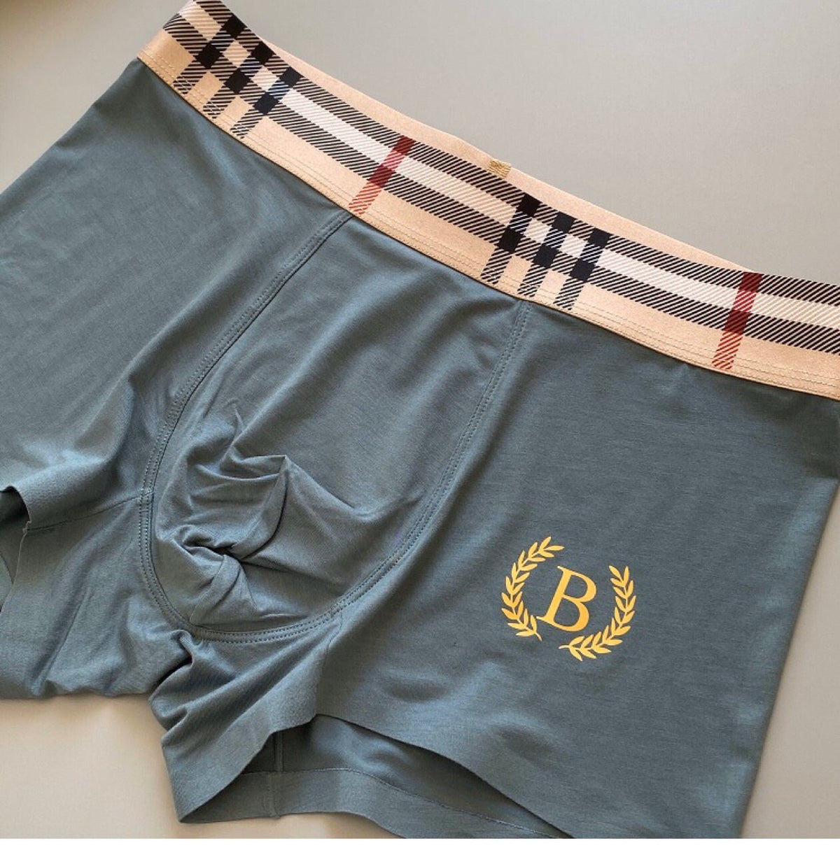 Burberry Visible Branded Waistband Or Emblem Details Men's Boxer Briefs - 3-Piece Box