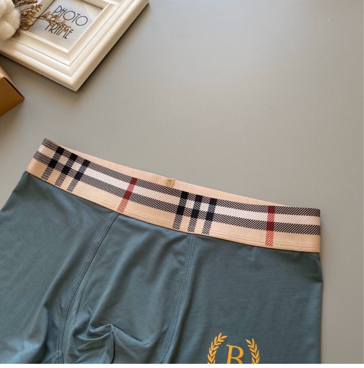 Burberry Visible Branded Waistband Or Emblem Details Men's Boxer Briefs - 3-Piece Box