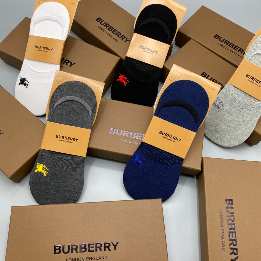 Burberry Small Horse Graphics No-Show Socks