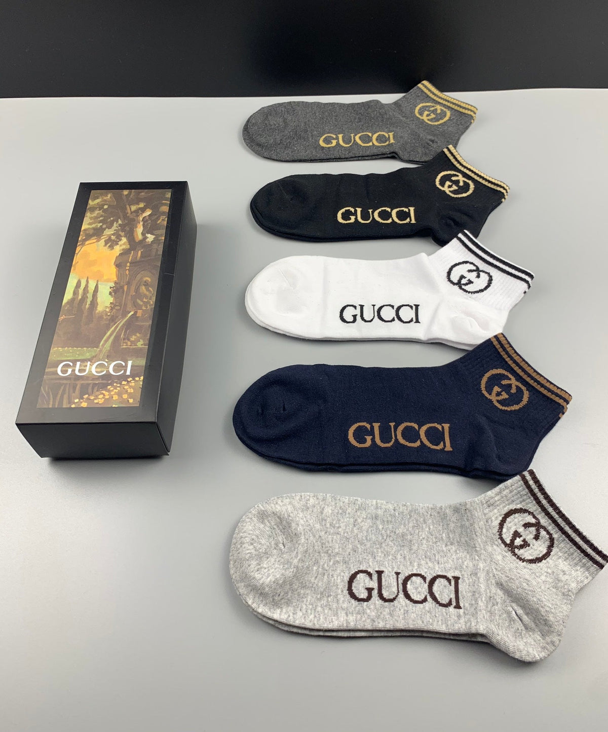 Gucci Contrast Wordmarks No-Show Socks - 5-Pair Set