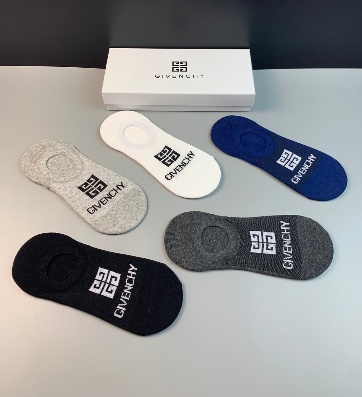 Givenchy Clean Wordmark Details No-Show Socks - 5-Pair Set