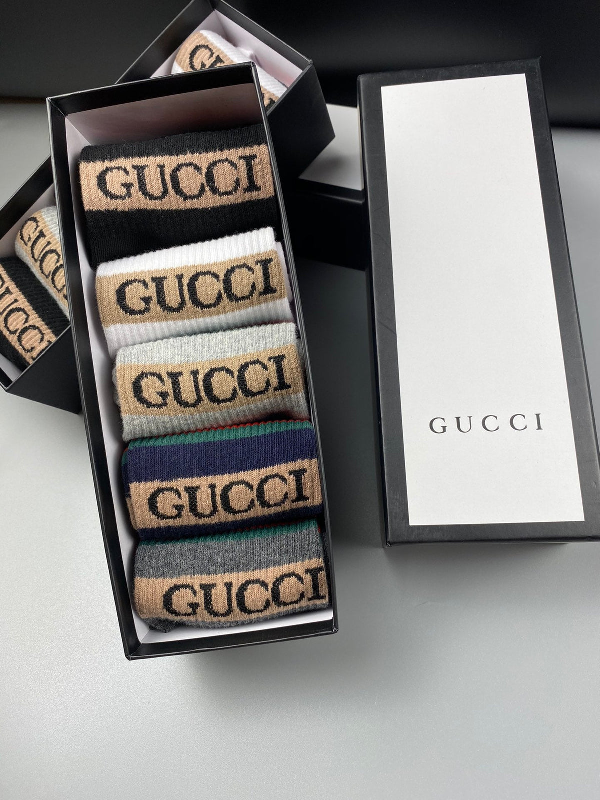 Gucci Red-And-Green Trim Crew Socks - 5-Pair Set
